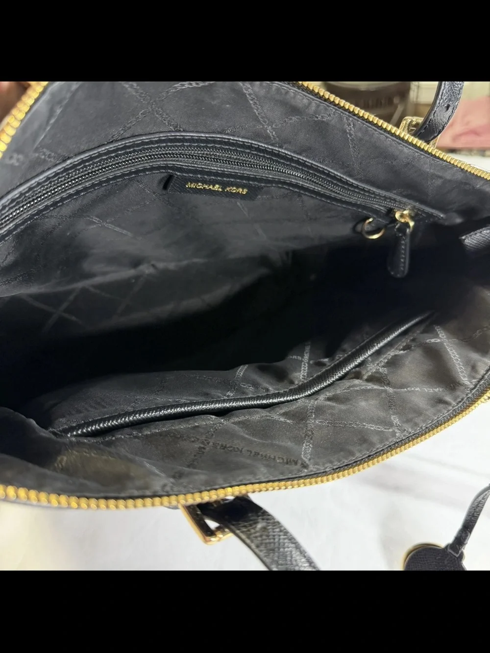 Michael Kors easy saffiano